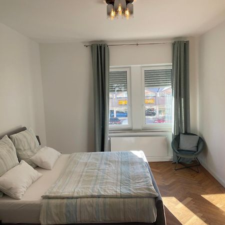 Grosse Wohnung In Westend Munich Extérieur photo